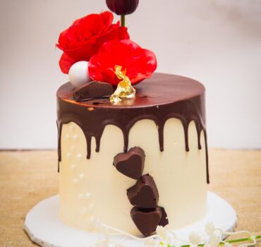 6"inch buttercream cake