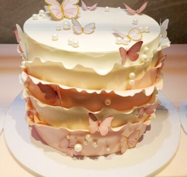 6 inch Whipped cream cake